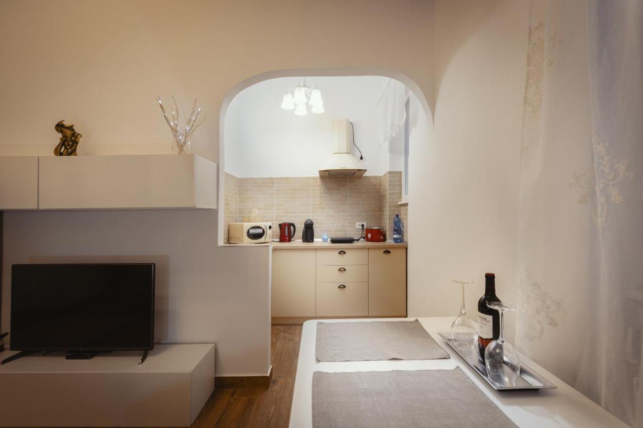 Rozelor Accommodation 蒂米什瓦拉 外观 照片